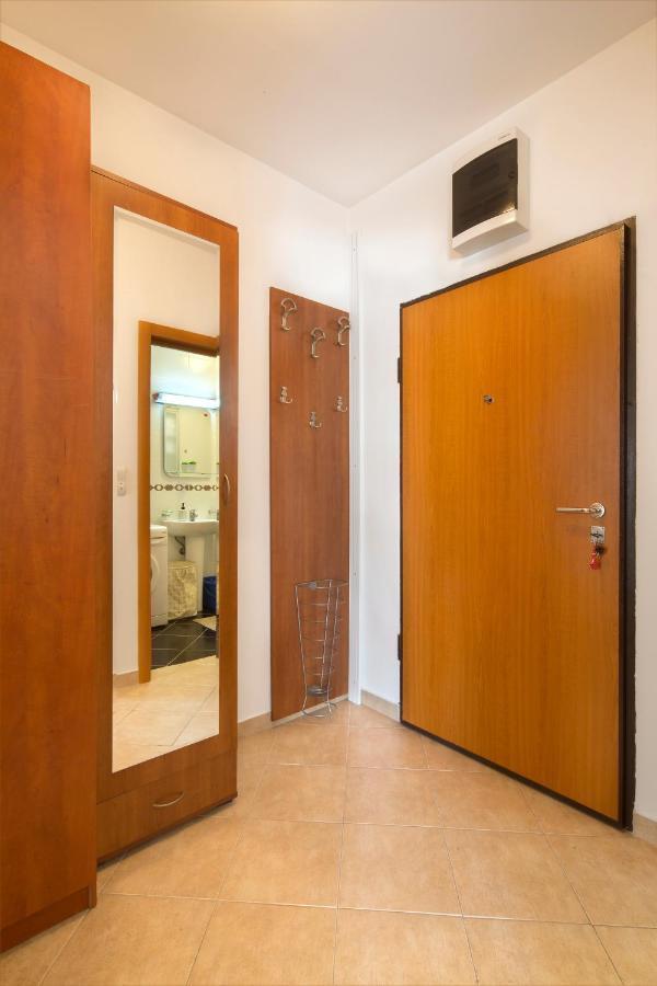 Lordor Apartment Budva Exterior foto